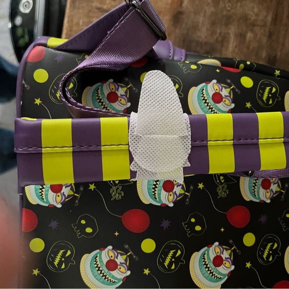 Lounge fly mini backpack nightmare before Christmas clown w/the tear away face - Picture 5 of 14
